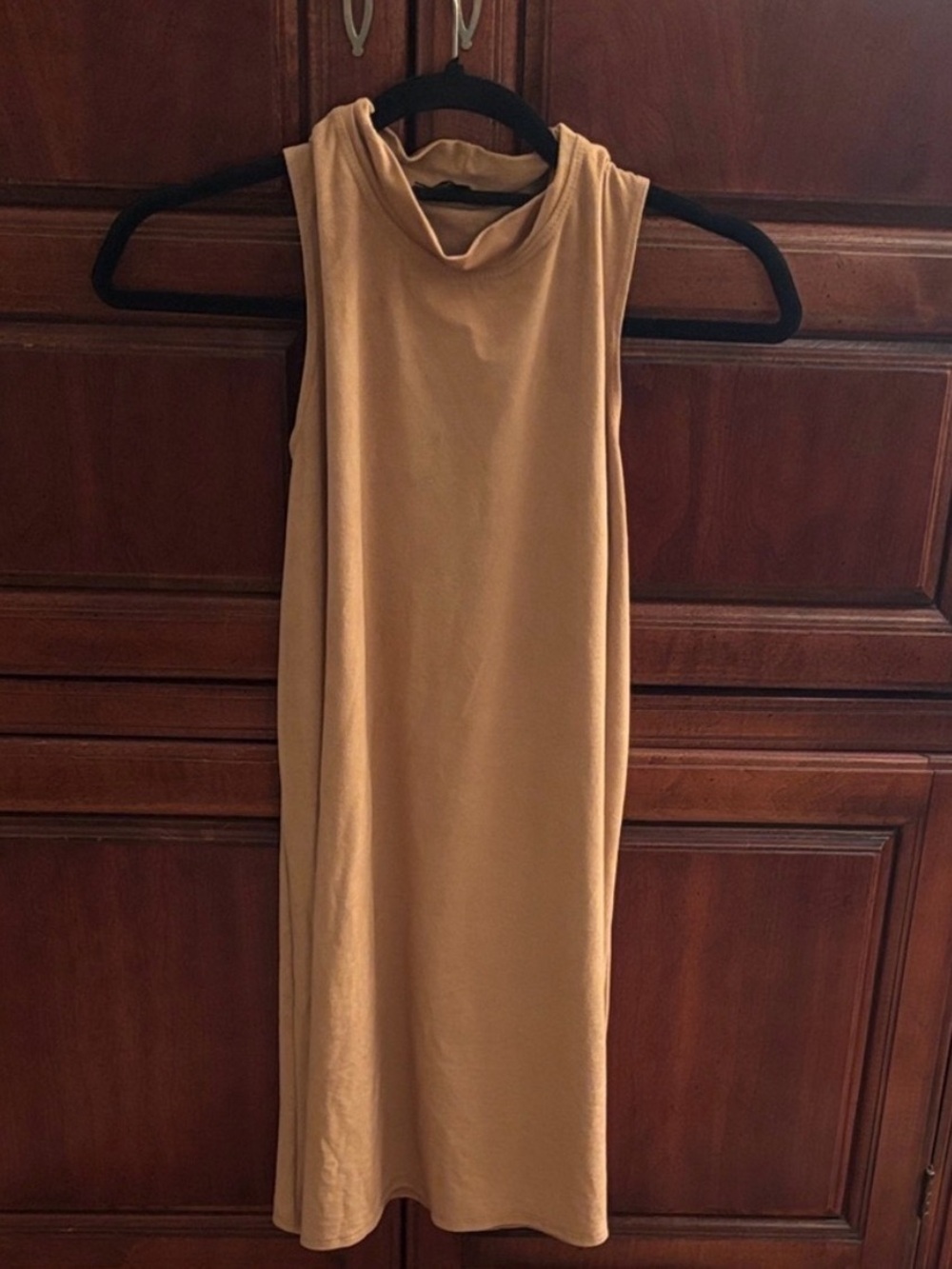 Chic Sleeveless Mock Neck Midi Suede Dress